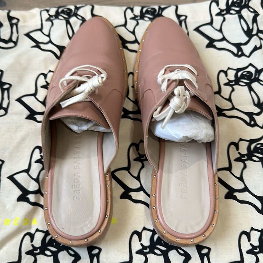 Freda Salvador Soul Lace Up Oxford Mule - Picture 5 of 7